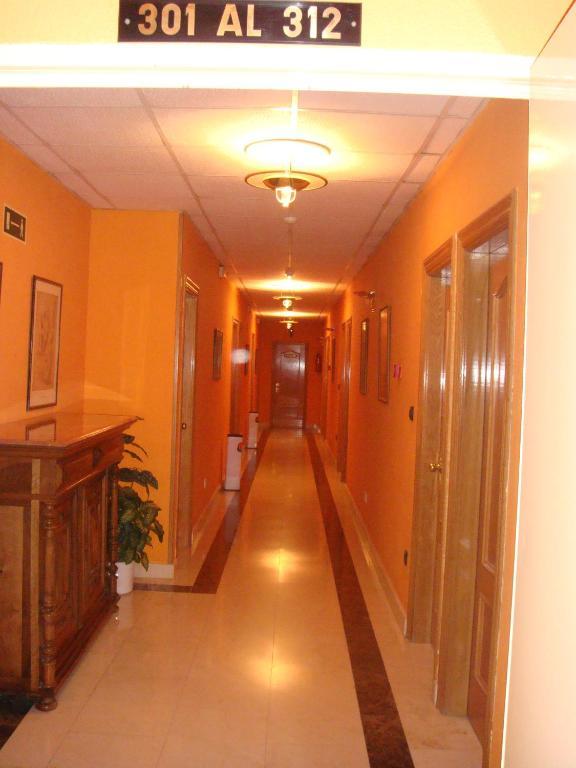 Hotel Hostal Serpol Palencia Zewnętrze zdjęcie